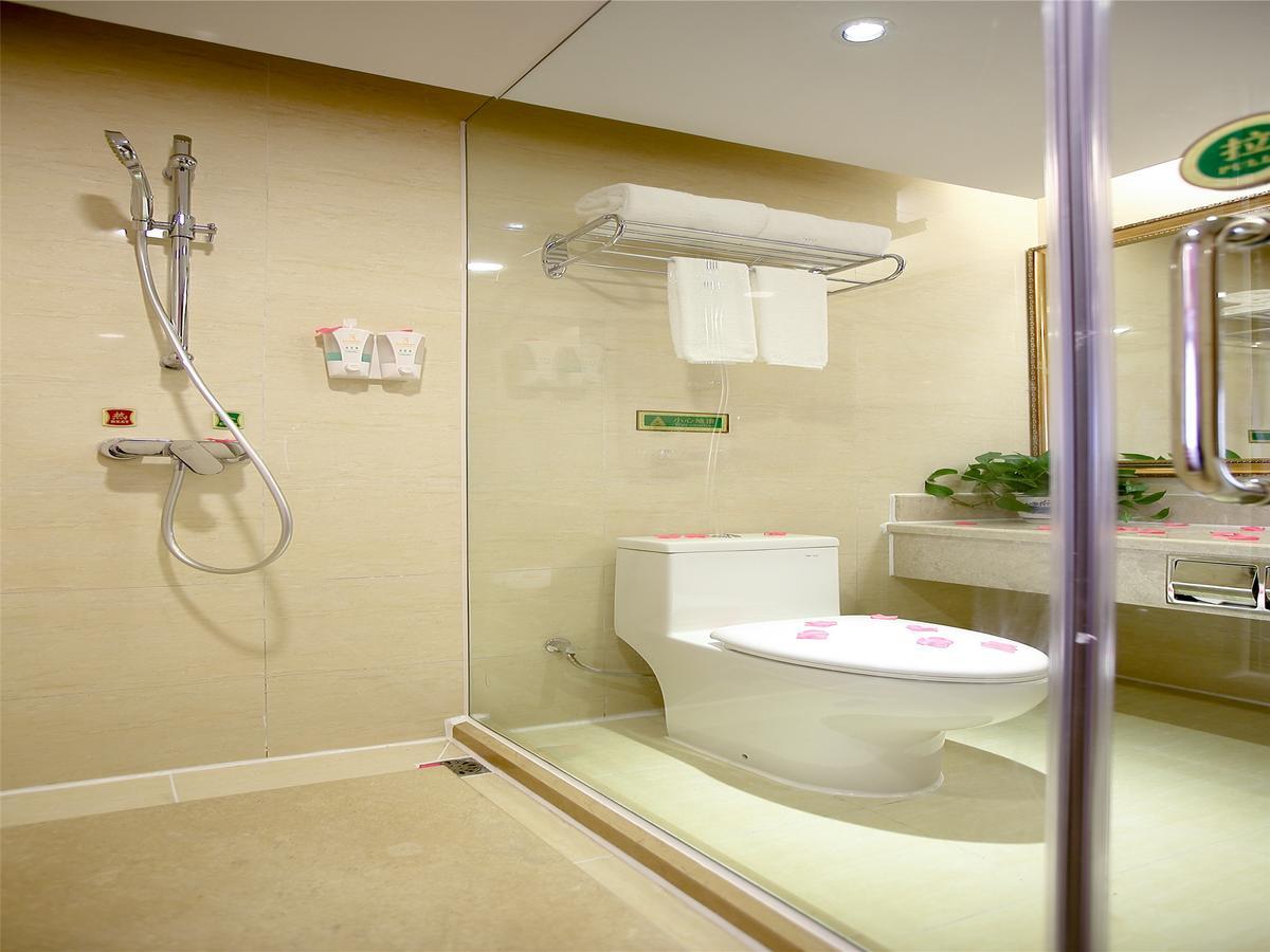 Vienna International Hotel Shenzhen Diwang South Bao'An Road Exterior photo