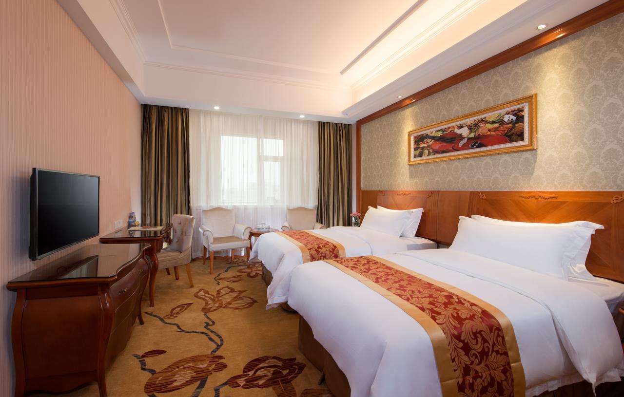 Vienna International Hotel Shenzhen Diwang South Bao'An Road Exterior photo