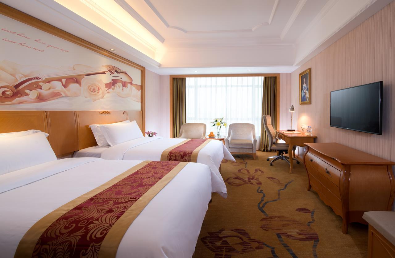 Vienna International Hotel Shenzhen Diwang South Bao'An Road Exterior photo