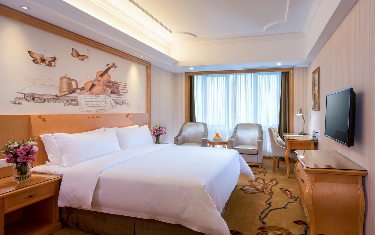 Vienna International Hotel Shenzhen Diwang South Bao'An Road Exterior photo